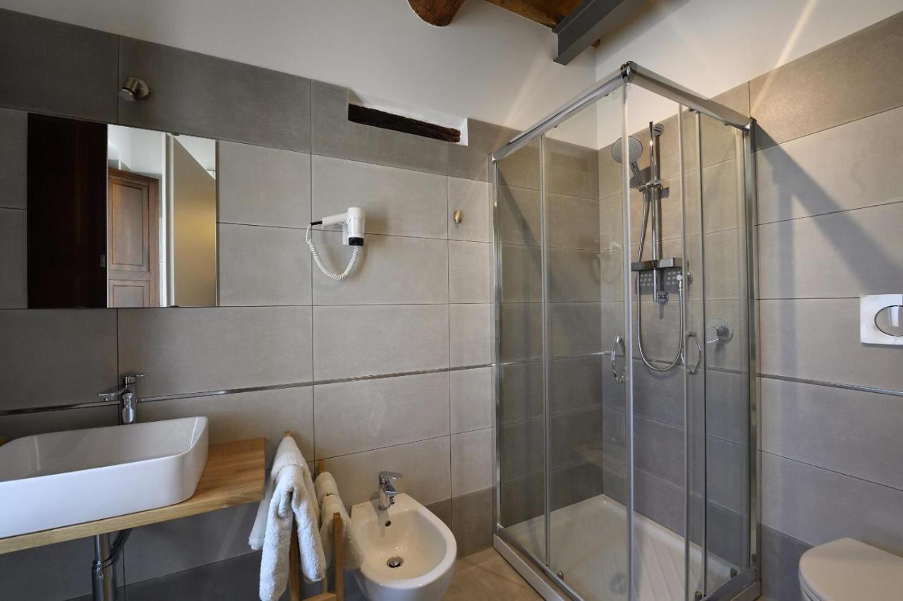 Le Benedettine Affittacamere Relais Fondi Bagian luar foto