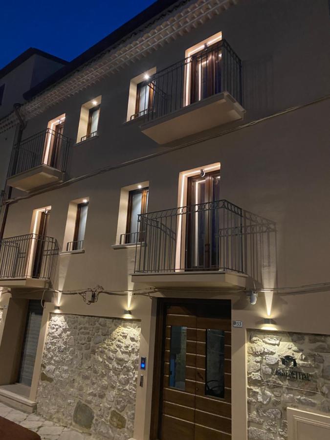 Le Benedettine Affittacamere Relais Fondi Bagian luar foto
